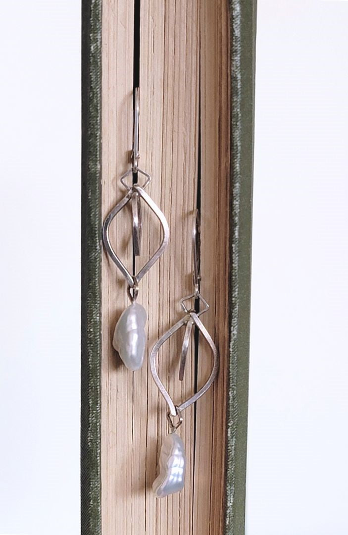 PEARLS OF WISDOM LEVER BACK DANGLE EARRINGS